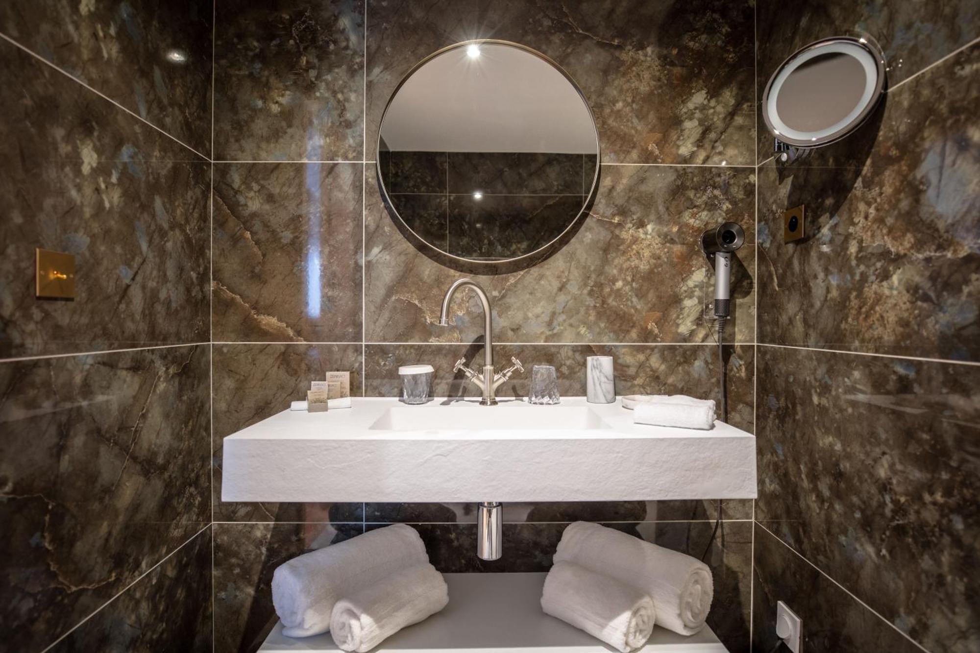 Hotel Le Diamond Rock Tignes Rum bild